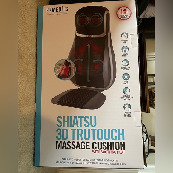 HoMedics 3D trutouch massage cushion w/heat - Picture 1 of 4